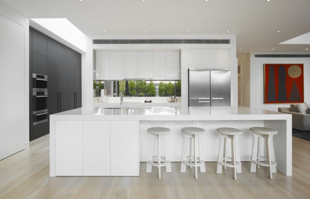 White kitchen bar stools