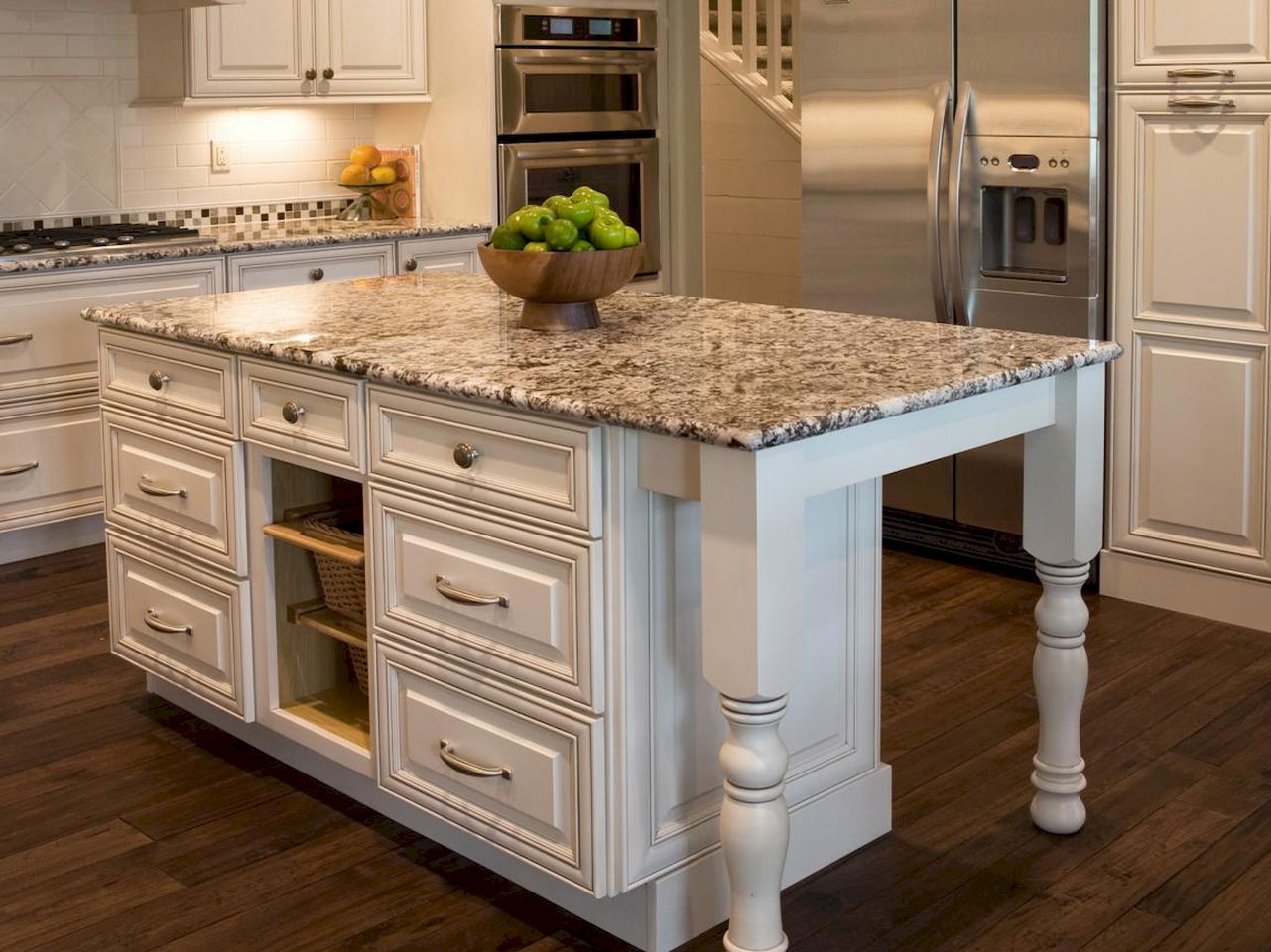 Granite Top Kitchen Island With Seating photo - 1