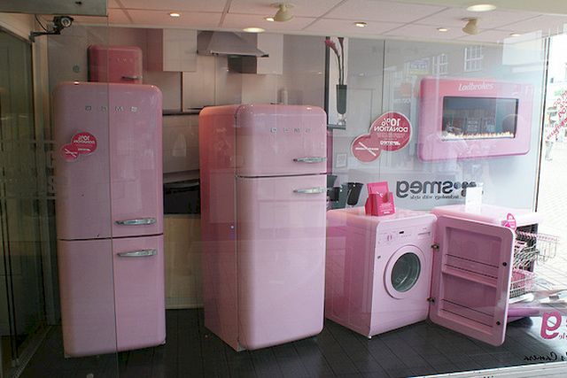 Pink Kitchen Appliances photo - 5