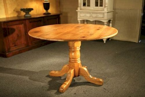 Round Oak Kitchen Table photo - 4