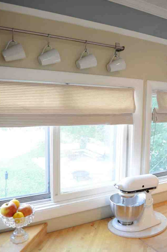 Small Kitchen Window Treatments photo - 5