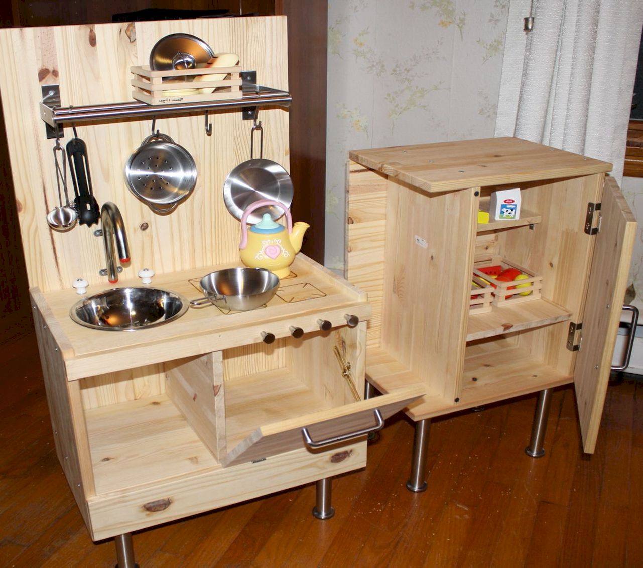 Small Kitchenette Sets photo - 3